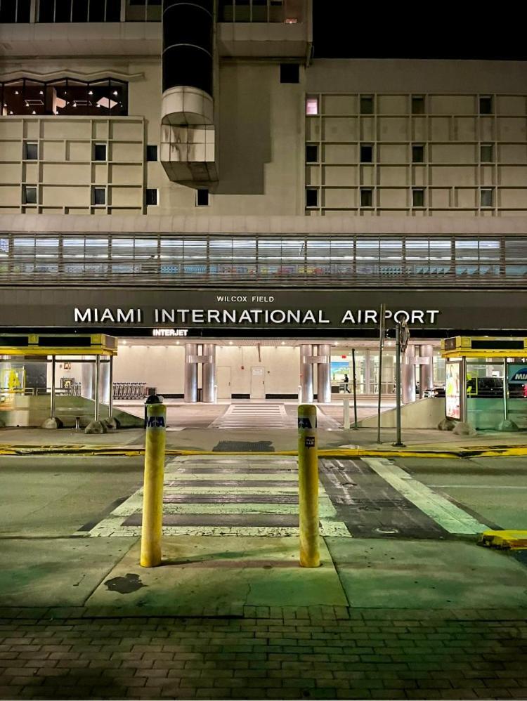 Private Close To Airport - Free Parking - 01 Hospedagem domiciliar